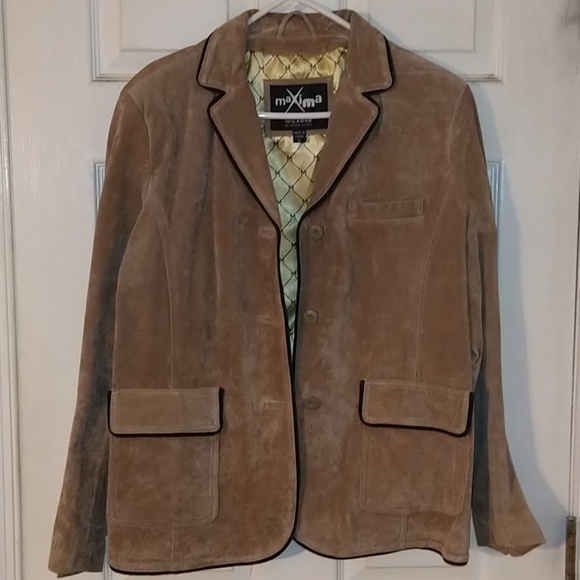 Suade Blazer - Picture 1 of 3